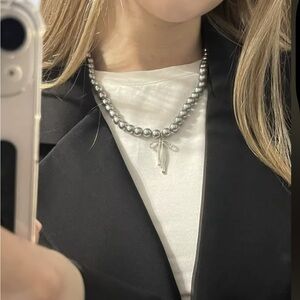 Elegant Gray Pearl Necklace